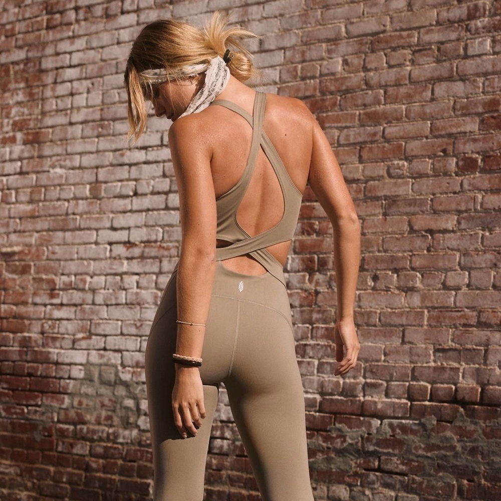 Free people onsie! Sage Beige! ❤️